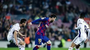 赛中的每一 赛中的每一